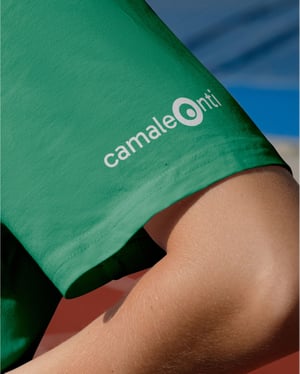 Maglietta con logo Camaleonti